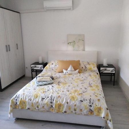 3D Studio Apartment Kastela Exterior photo